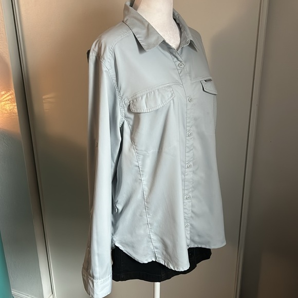 Columbia Women’s PFG Bahama Outdoor Athleisure Performance Long Sleeve Shirt - Picture 2 of 9